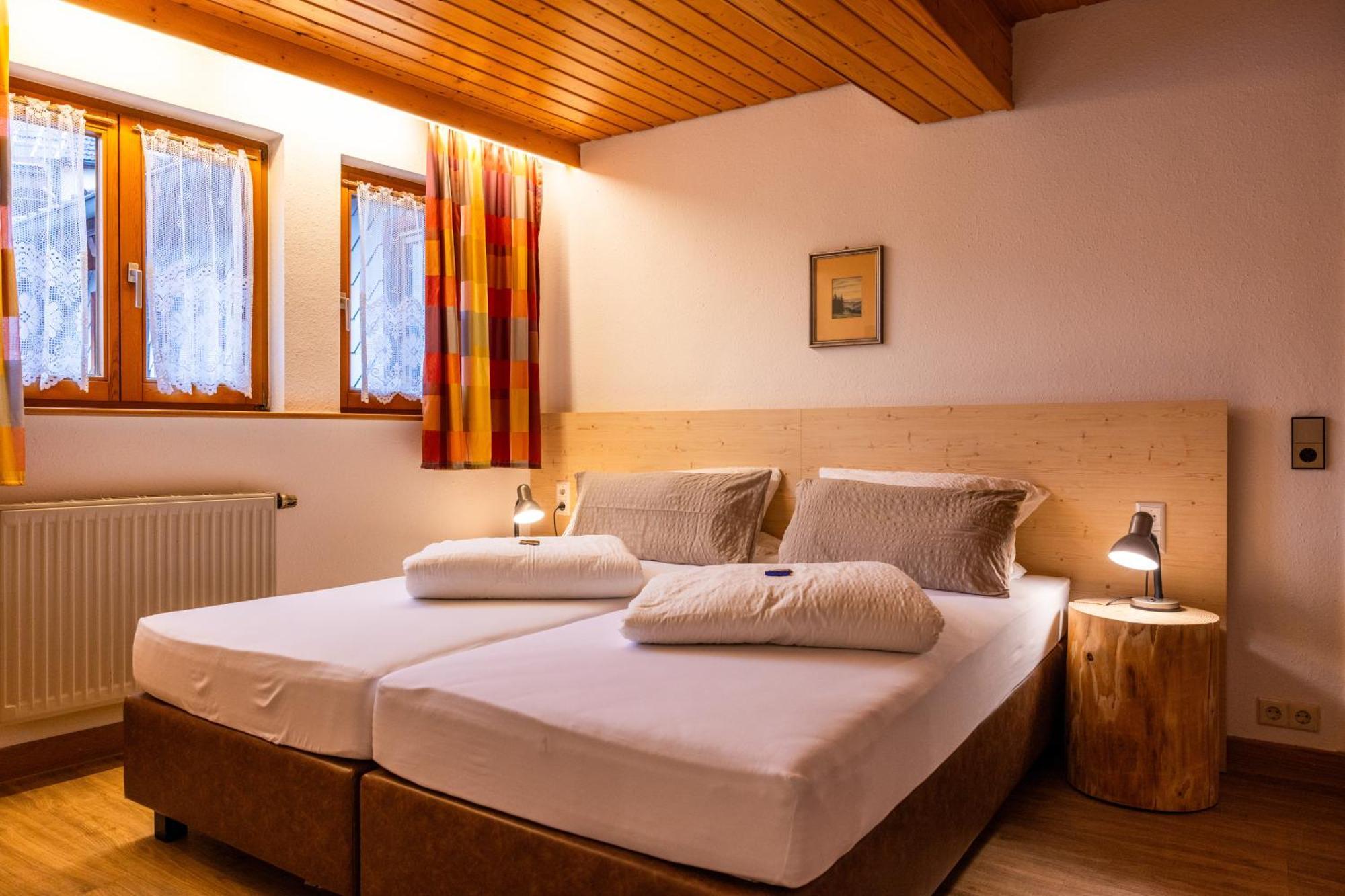 Gasthof Zum Ochsen Vohrenbach Bagian luar foto