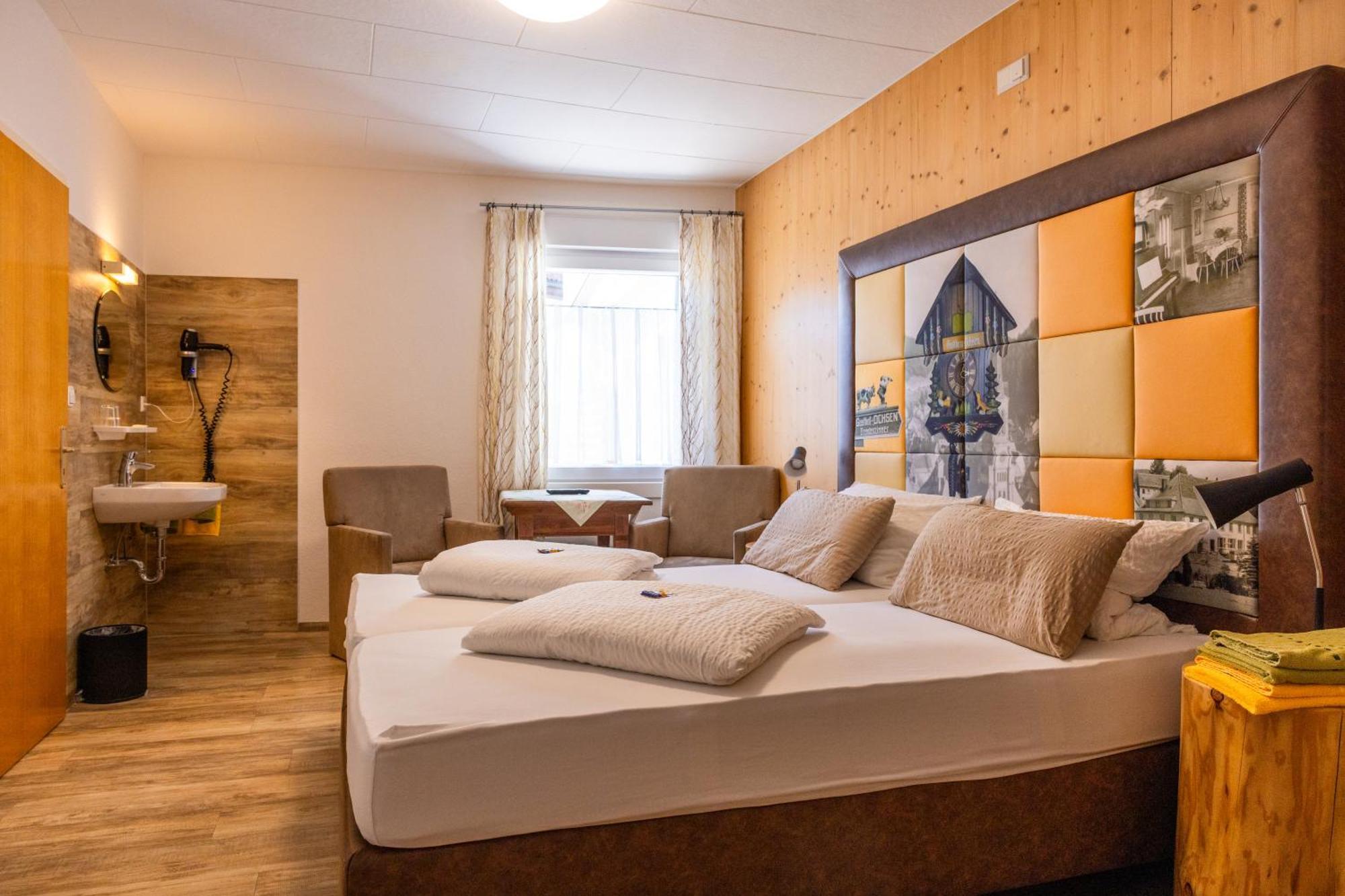 Gasthof Zum Ochsen Vohrenbach Bagian luar foto