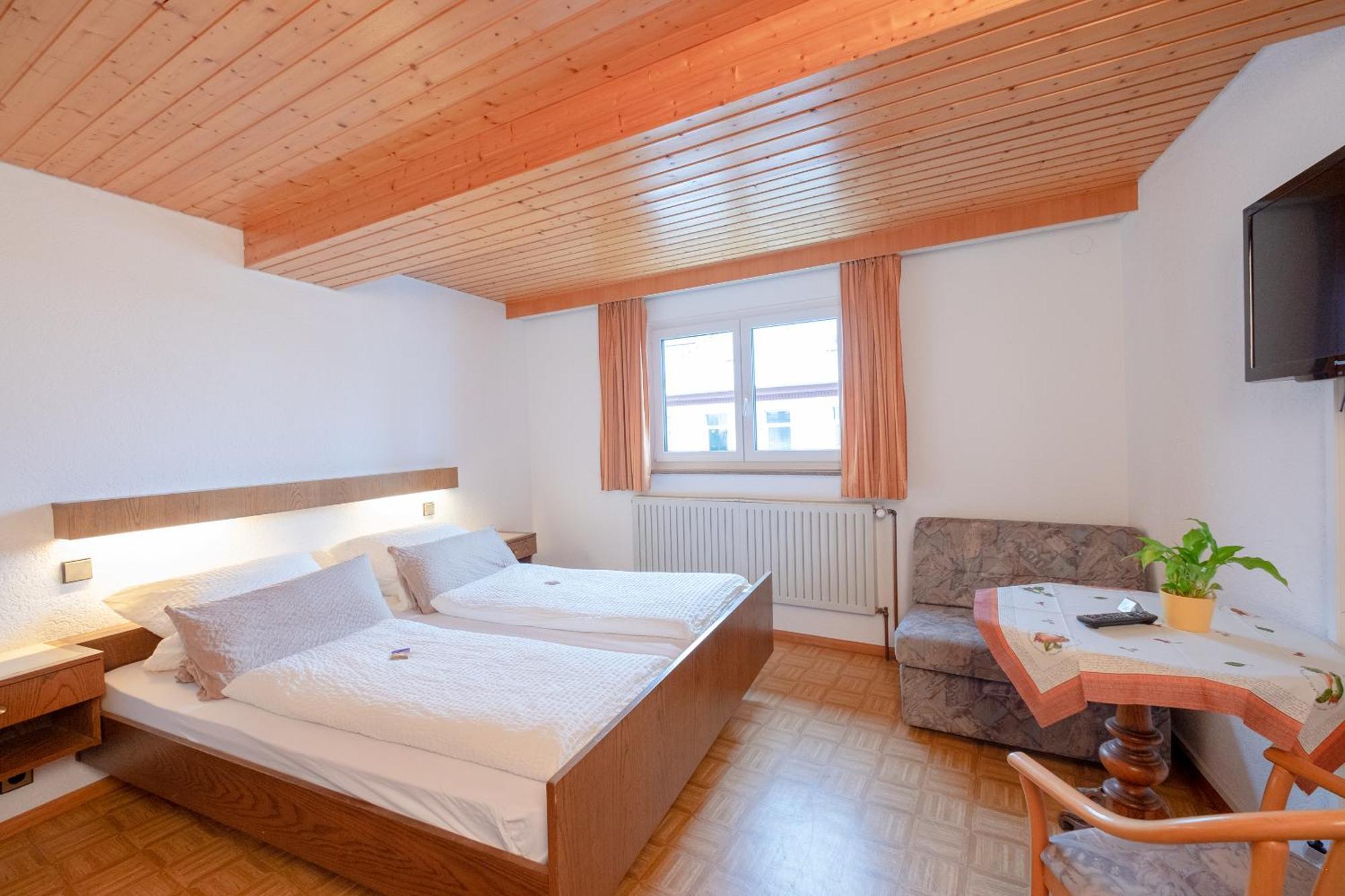 Gasthof Zum Ochsen Vohrenbach Bagian luar foto